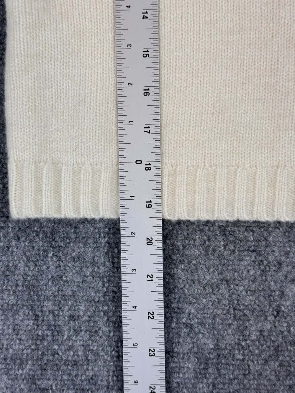 Women’s Moth Ivory Ribbed-Knit Mock Neck Keyhole Bell Sleeve Sweater Size M - Picture 5 of 8